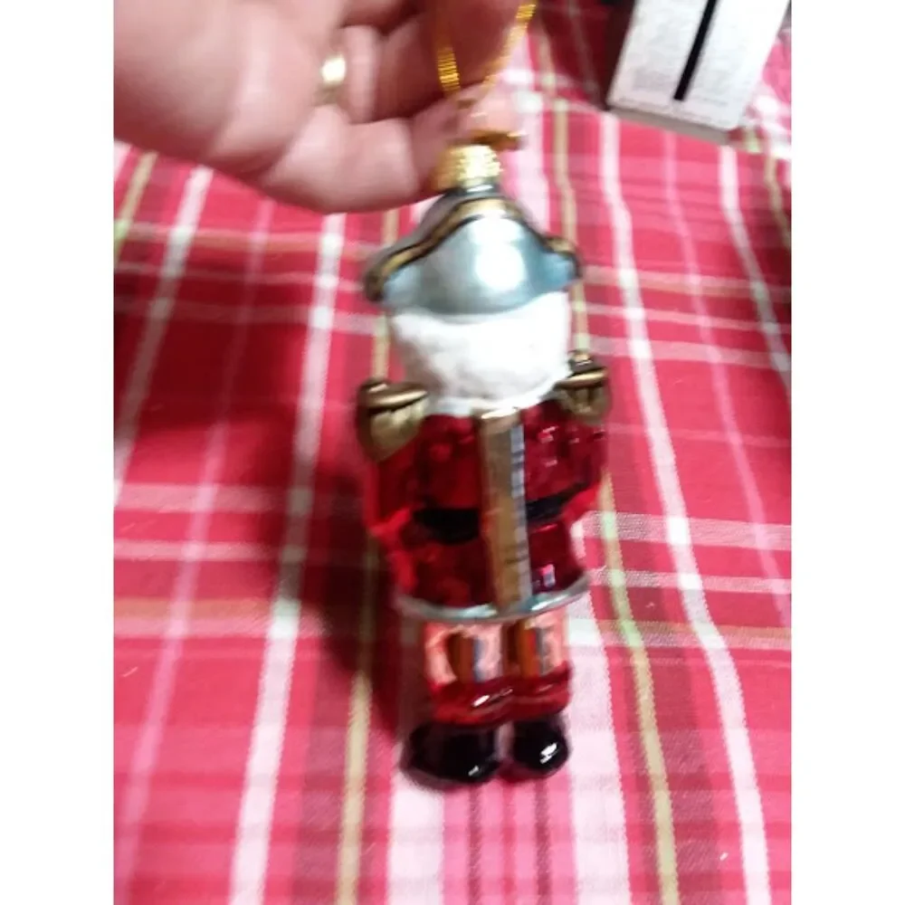Kurt Adler Nutcracker Suite Medallion Collection Christmas Ornament Nutcracker - Picture 3 of 7